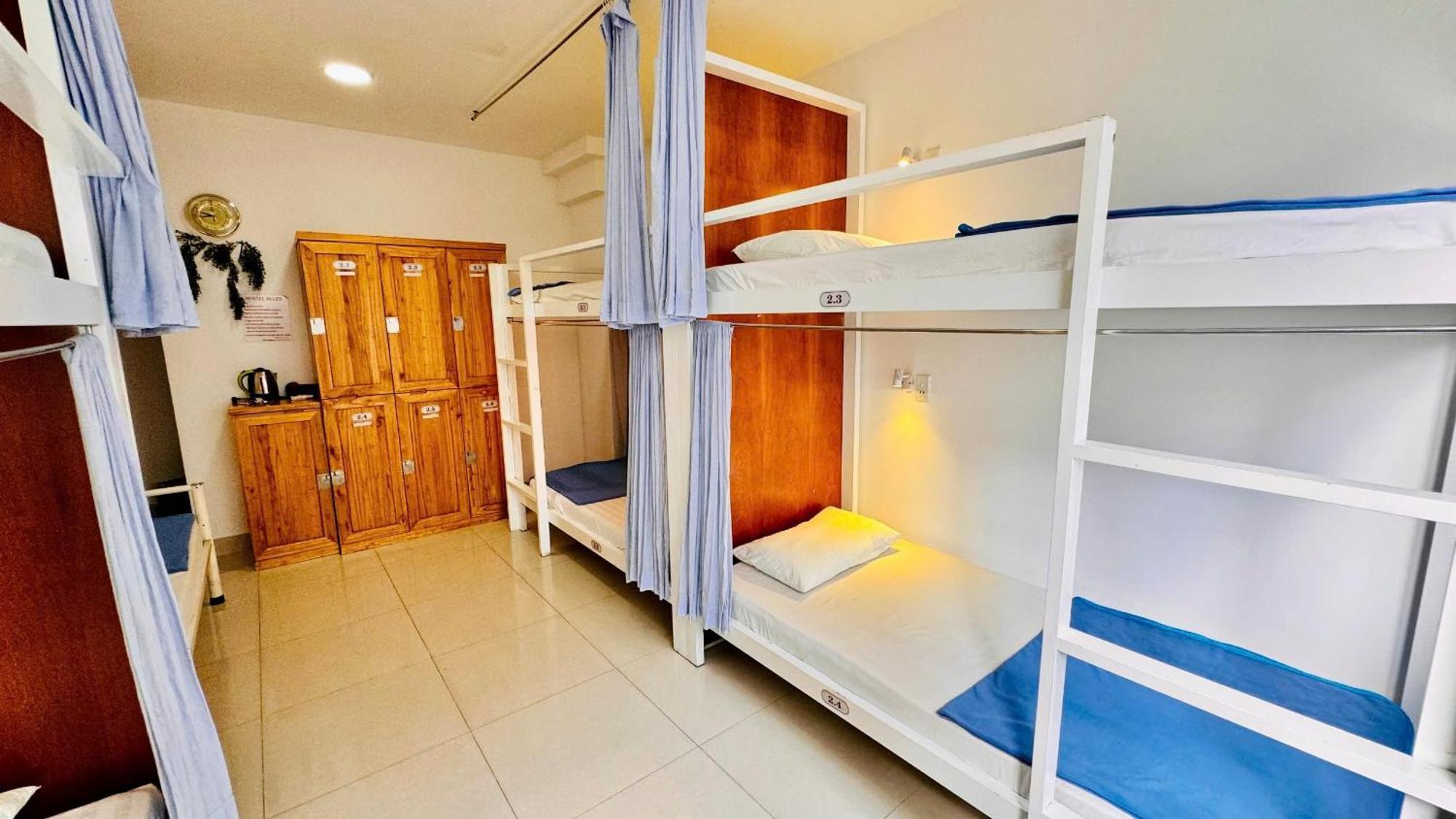 Phan Anh Hotel - Bui Vien Walking Street Хошимін Екстер'єр фото