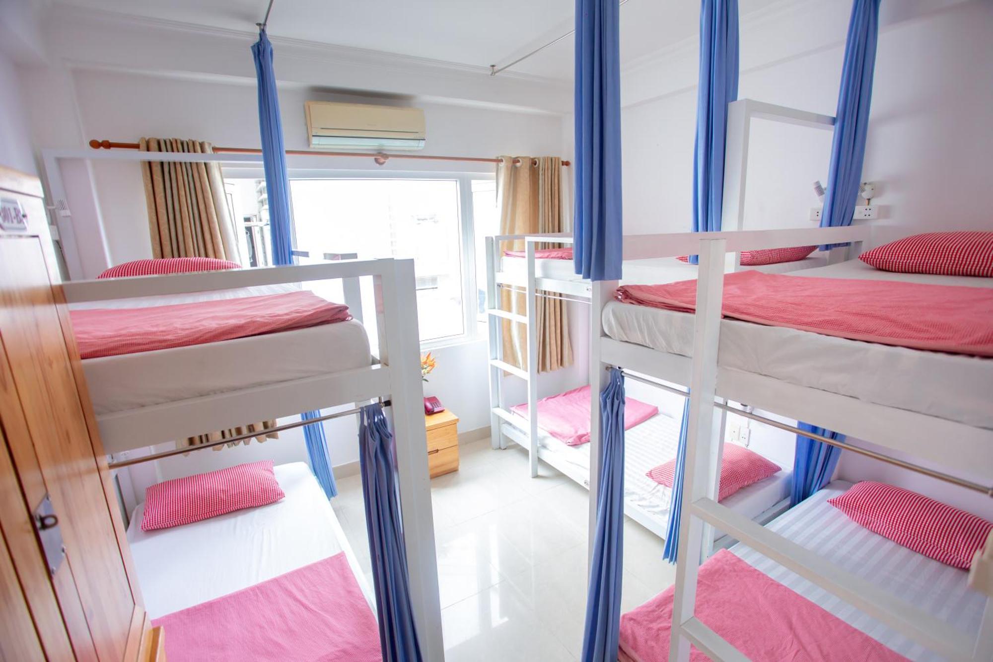 Phan Anh Hotel - Bui Vien Walking Street Хошимін Екстер'єр фото
